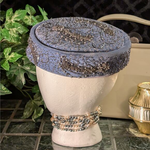 Mid Century Haute Couture Powder Blue Velvet Beaded Pillbox Hat Butterfly Lining - Picture 2 of 8